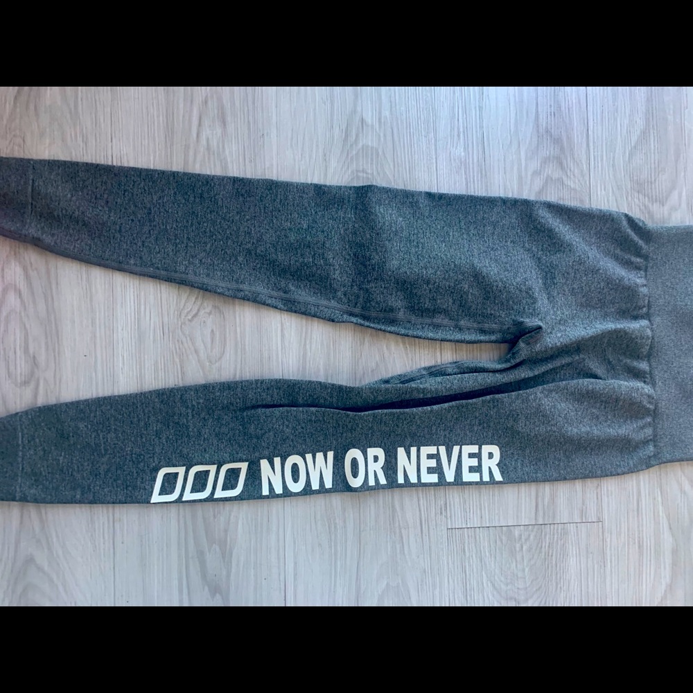 Lorna Jane leggings